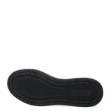 Championes Puma Court Classic blancos de cuero sintético, con detalles en verde y dorado.