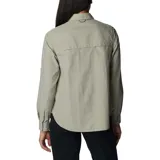 Camisa de manga larga Columbia modelo Silver Ridge 3.0, color verde safari, con cuello clásico, cierre frontal de botones, bolsillos en el pecho y aberturas de ventilación.