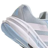 Championes de running Adidas modelo Questar 3, en tonos celeste y rosado. Presentan un diseño técnico con malla transpirable, entresuela amortiguada y suela de goma resistente.