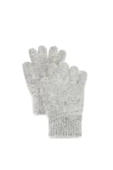 Guantes de punto con textura peluda, color gris claro, con puño elástico acanalado.