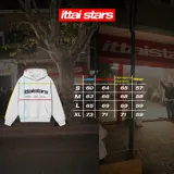 Hoodie gris jaspeado con capucha, bolsillo frontal tipo canguro y estampado gráfico en el pecho con la marca ittaistars.