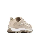 Championes de trekking Columbia modelo Crestwood, color beige con detalles en blanco. Confeccionados en una combinación de cuero y malla, cuentan con tecnología impermeable Omni-Tech, entresuela TechLite para amortiguación y suela Omni-Grip para tracción en diversos terrenos.
