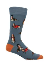 Medias de largo medio color azul denim con estampado de perros Basset Hound, talón y puntera en color naranja.
