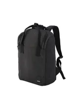 Mochila de tela color negro con diseño funcional, cuenta con compartimentos internos para termo y mate, elásticos para bombilla, bolsillo trasero para laptop y bolsillos laterales con cierre.