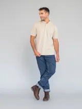 Bota de cuero negra Hush Puppies modelo Negam, con ajuste de cordones, suela de goma y membrana interior resistente al agua.