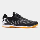 Championes Joma modelo Maxima Indoor para fútbol sala, color negro con detalles en blanco y suela de goma color caramelo. Presentan refuerzos en la puntera y sistema de ventilación.
