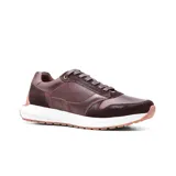 Championes de cuero color marrón con suela blanca y detalles en gamuza marrón oscuro.