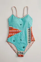 Malla enteriza con diseño estampado en tonos celestes, naranjas y rojos, con tirantes finos dobles.