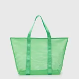 Bolso tipo tote bag de malla color verde, marca Bubba, con asas de hombro con el nombre de la marca impreso en repetición y estuche interior incluido.
