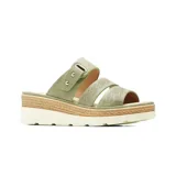 Sandalia de plataforma Korium Confort color beige, con capellada de tiras anchas con perforaciones decorativas y tira con hebilla ajustable y tachas metálicas. Cuenta con suela dentada blanca y detalle de yute trenzado en la entresuela. Plantilla de cuero.