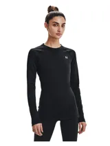 Remera térmica de manga larga Under Armour, diseñada como primera capa. Presenta un ajuste al cuerpo, cuello redondo y mangas raglán. Confeccionada en tejido de doble capa con interior cepillado para mayor calidez y exterior de secado rápido, incluye paneles de malla en las axilas para ventilación.