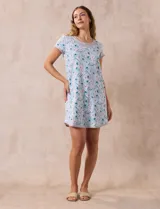 Camisón corto de tejido suave estampado, con cuello redondo y mangas cortas.