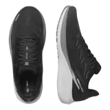 Championes de running Salomon Aero Blaze 2 de color negro con suela y entresuela gris, tecnología energy foam y capellada de malla transpirable con el logo de la marca en el lateral.