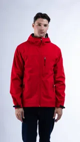 Campera roja con capucha, cierre frontal y bolsillos con cierre. Diseño deportivo semi-impermeable y transpirable.