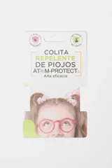 Set de dos colitas para el pelo tipo scrunchie en color bordó, confeccionadas en tela con acabado mate.