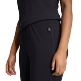 Pantalón de jogging Adidas Essentials Big Linear color negro, de corte recto con cintura elástica.