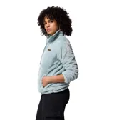 Campera polar Columbia modelo Fire Side FZ III, confeccionada en tejido de pelo sintético con textura acolchada. Presenta cierre frontal completo, cuello alto, bolsillos laterales con cierre y parche de cuero sintético con logo de la marca en el pecho.