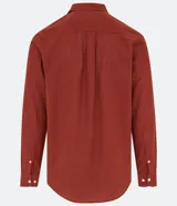 Camisa de manga larga Marfinno de corte comfort en color rojo, con cuello camisero y cierre frontal de botones.