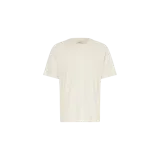 Remera de manga corta Ami Paris color crudo, con cuello redondo y sutil logo bordado en el pecho.