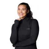 Remera deportiva de manga larga Columbia, modelo Weekend Ascent Half, color negro con media cremallera y cuello alto. Cuenta con aberturas para los pulgares en los puños y tecnología Omni-Wick para la absorción de humedad.