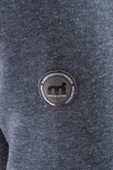 Buzo de cuello redondo color azul marino con efecto jaspeado. Presenta un diseño gráfico con texto en relieve en el centro del pecho, puños y cintura acanalados, y un corte regular.