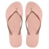 Chancletas Havaianas modelo Slim de color dorado, con suela de goma texturizada y tiras finas metálicas.