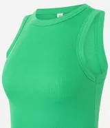 Blusa cropped musculosa Blue Steel de viscosa, con cuello redondo y diseño acanalado.