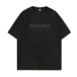 Remera de manga corta color negro, confeccionada en tela tipo gamuza suave, con bordado frontal que incluye el texto "Health Exercise" y "PAINS".
