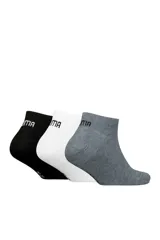 Pack de tres pares de medias cortas Puma de color blanco con el logo de la marca bordado en negro en la puntera.