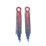 Aros colgantes con forma circular y flecos de strass con degradé de rosa a azul.