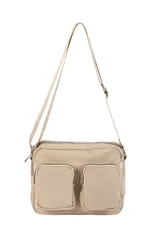 Bandolera de nylon color beige, con correa regulable, compartimento principal con cierre y dos bolsillos frontales con cierre.