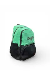 Mochila Ecko Unltd bicolor verde y negra, con múltiples compartimentos con cierre, bolsillos frontales y laterales, y logo bordado de la marca.