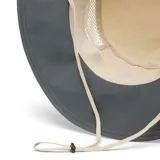 Sombrero tipo booney de Columbia, color beige, con paneles laterales de malla transpirable, cordón ajustable con tope y logo de la marca bordado en el frente.
