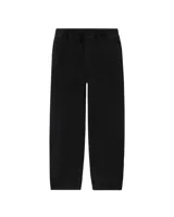 Pantalón de jean negro con cintura elástica, corte holgado y diseño de estilo urbano.