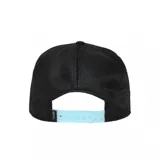 Gorra Goorin Bros negra con visera celeste y parche frontal con la imagen de un tigre blanco.