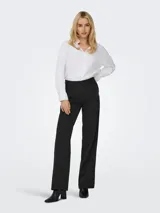 Pantalón sastrero negro de tiro alto y diseño wide leg, con cierre frontal de gancho y cremallera, y pasacintos en la cintura.