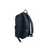 Mochila Nike AUF Heritage de color azul marino, con bolsillo frontal en celeste claro que incluye la inscripción 'Uruguay'. Presenta el escudo de la AUF con cuatro estrellas y el logo de Nike bordados en la parte superior.