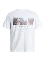 Camiseta de manga corta y cuello redondo, color blanco, con un estampado gráfico en la espalda que muestra una panorámica urbana con el texto "The Five Boroughs" y el logo de Jack & Jones.