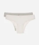 Kit de dos bombachas modelo bikini confeccionadas en algodón con elastano. Presentan detalles de encaje en los bordes y un pequeño lazo decorativo en el centro de la cintura.
