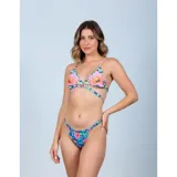 Top de bikini United Uy con diseño de estampado camuflado y flores grandes en tonos rosados, naranjas y celestes. Cuenta con copas triangulares, tirantes finos ajustables y tiras cruzadas en la parte inferior para atar en la espalda.