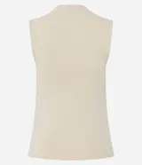 Musculosa básica de cuello alto, sin mangas, confeccionada en una mezcla de algodón, modal y elastano. Presenta un diseño ajustado y minimalista, ideal para uso diario.