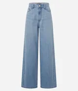 Pantalón de jean de corte wide leg, tiro alto, con bolsillos delanteros y traseros, trabillas para cinturón y cierre frontal con cremallera y botón.