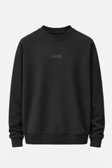 Buzo de cuello redondo, manga larga y corte holgado, confeccionado en tejido de algodón y poliéster. Presenta un diseño minimalista con la palabra 'GAINS.' bordada en el centro del pecho.