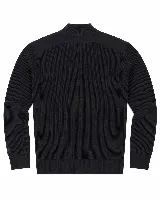 Campera de tejido de punto acanalado en color gris, con cuello alto y cierre frontal completo. Presenta un diseño minimalista con un pequeño logo bordado en el pecho.