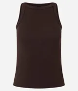 Musculosa básica femenina de Blue Steel confeccionada en tejido rib acanalado de algodón, con cuello redondo y diseño ajustado.