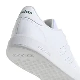 Championes Adidas Advantage Base 2.0 de estilo urbano, color blanco, con exterior de cuero sintético perforado y suela de goma resistente.