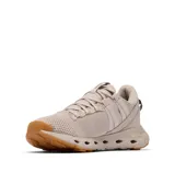 Championes de trekking Columbia modelo Terrastride Aro Omni-Grip, color beige con suela de goma marrón. Empeine de malla transpirable, mediasuela amortiguada con aberturas de ventilación y cordones ajustables.