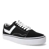 Championes urbanos de lona negra con diseño de caña baja, cordones blancos y suela de plataforma blanca con detalle de línea negra.