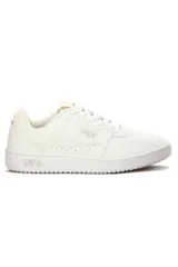 Championes deportivos Fila ACD Classic para mujer, de color blanco, con capellada sintética perforada en la puntera, cordones tono sobre tono y suela de goma con la marca grabada en el lateral.