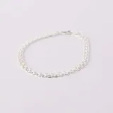 Pulsera Bismark de plata 925, con diseño de cadena fina y eslabones entrelazados.